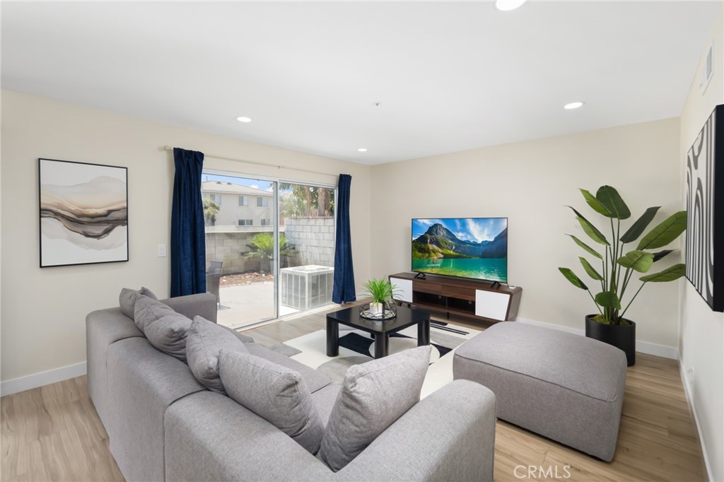 15737 Firethorn Property Photo 16