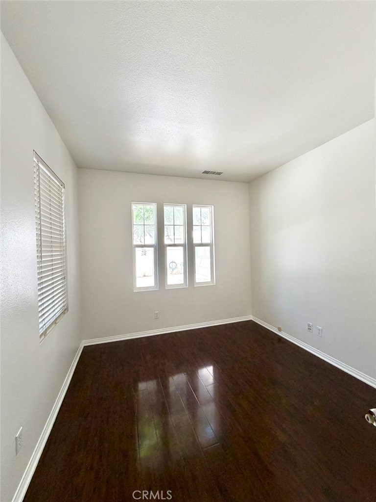 14561 Baylor Property Photo 11