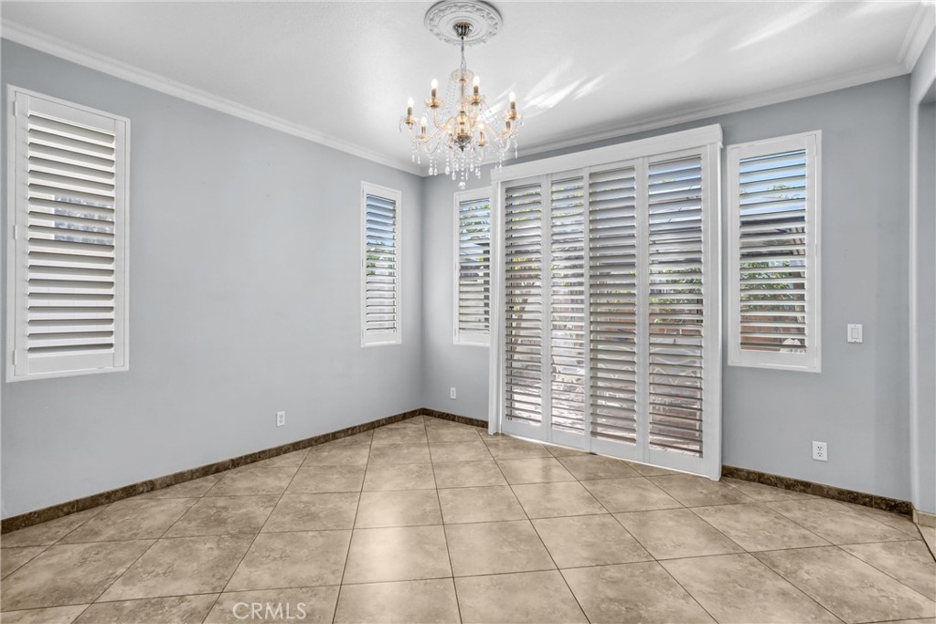 9038 Primrose Property Photo 4