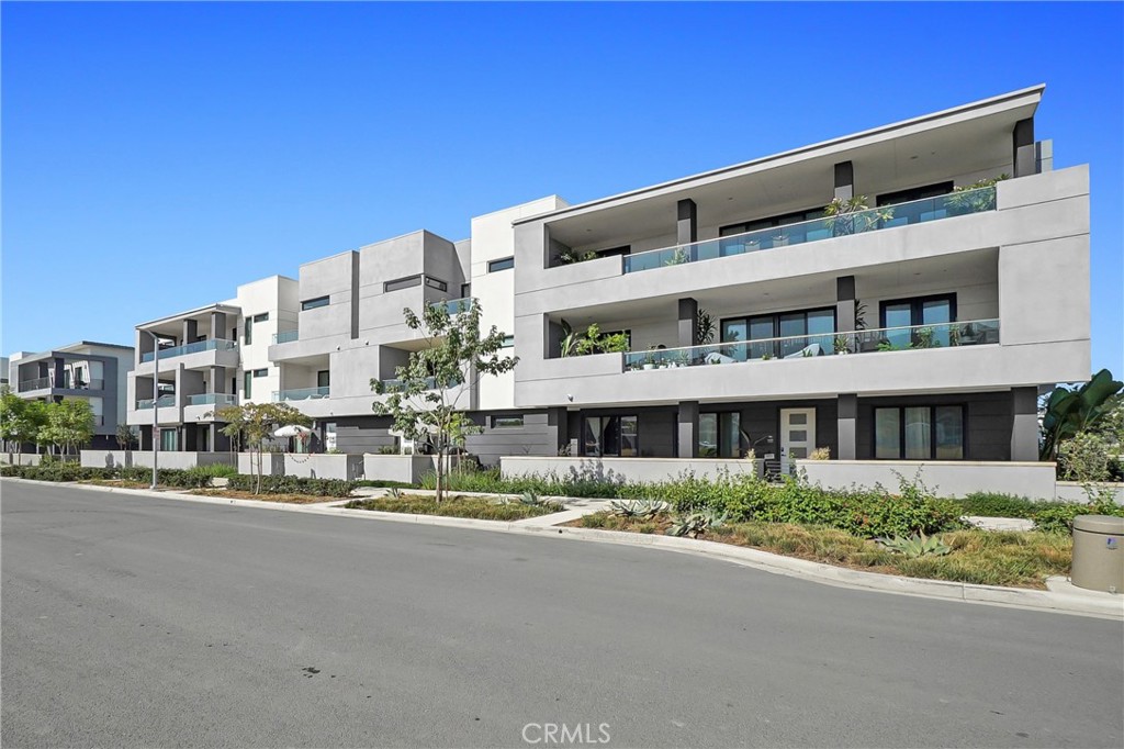 16321 Dawn Way 308 Property Photo 2