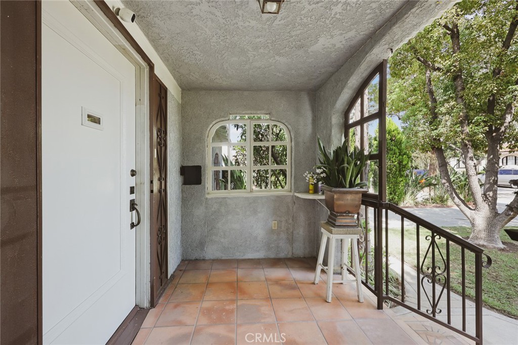 129 La Paloma Avenue Property Photo 11