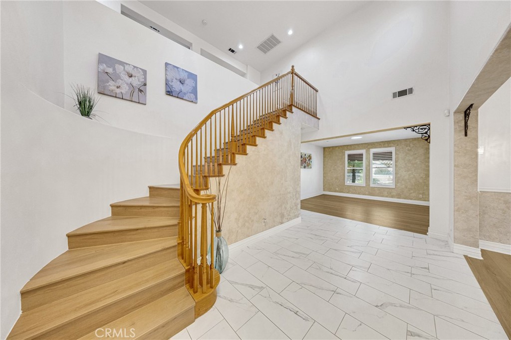 1542 El Paso Property Photo 4