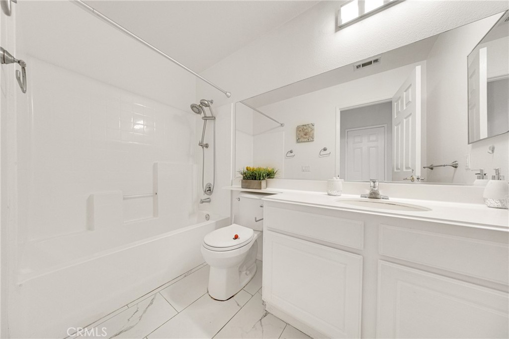 1542 El Paso Property Photo 29