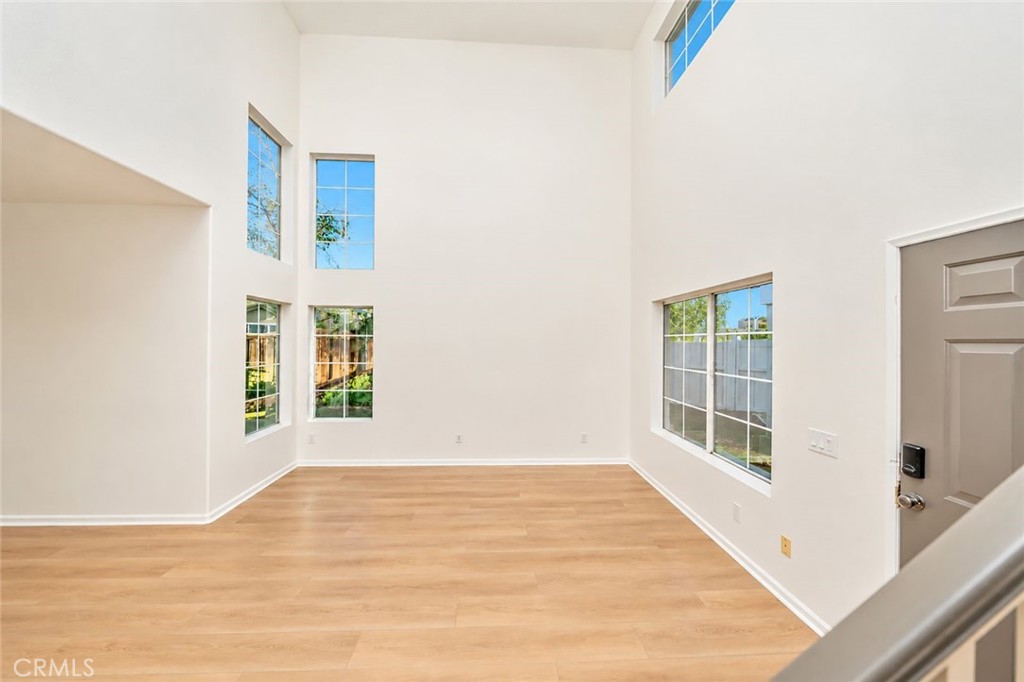 15171 Biarritz Street Property Photo 6