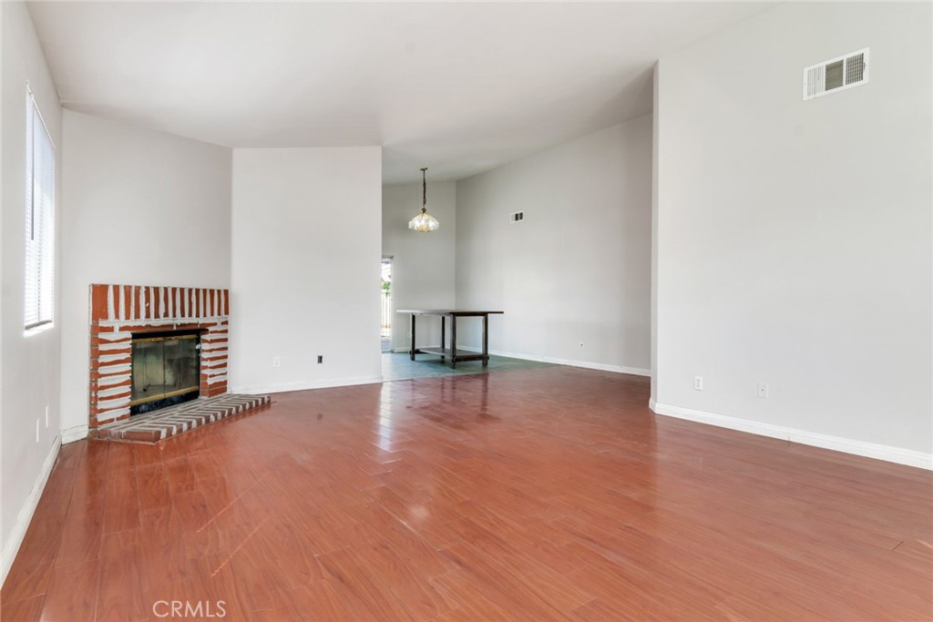8344 Bermuda Court Property Photo 6