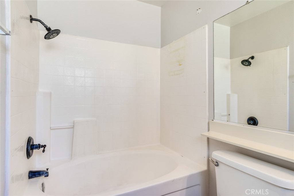 8344 Bermuda Court Property Photo 15
