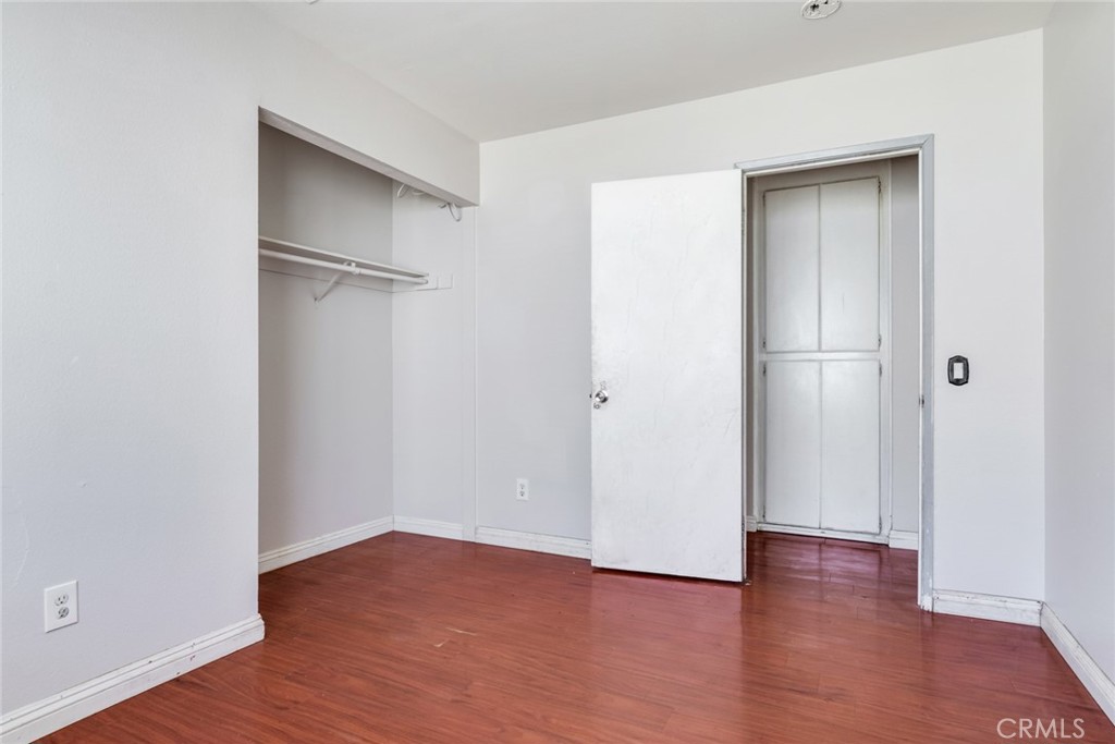 8344 Bermuda Court Property Photo 17