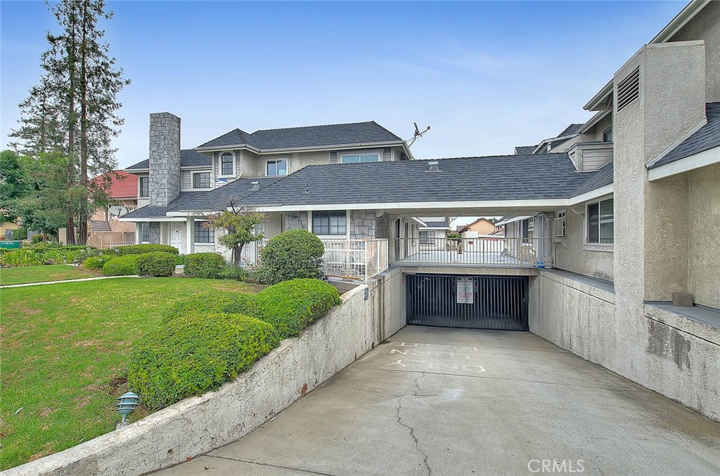 114 N Atlantic Boulevard B Property Photo 3