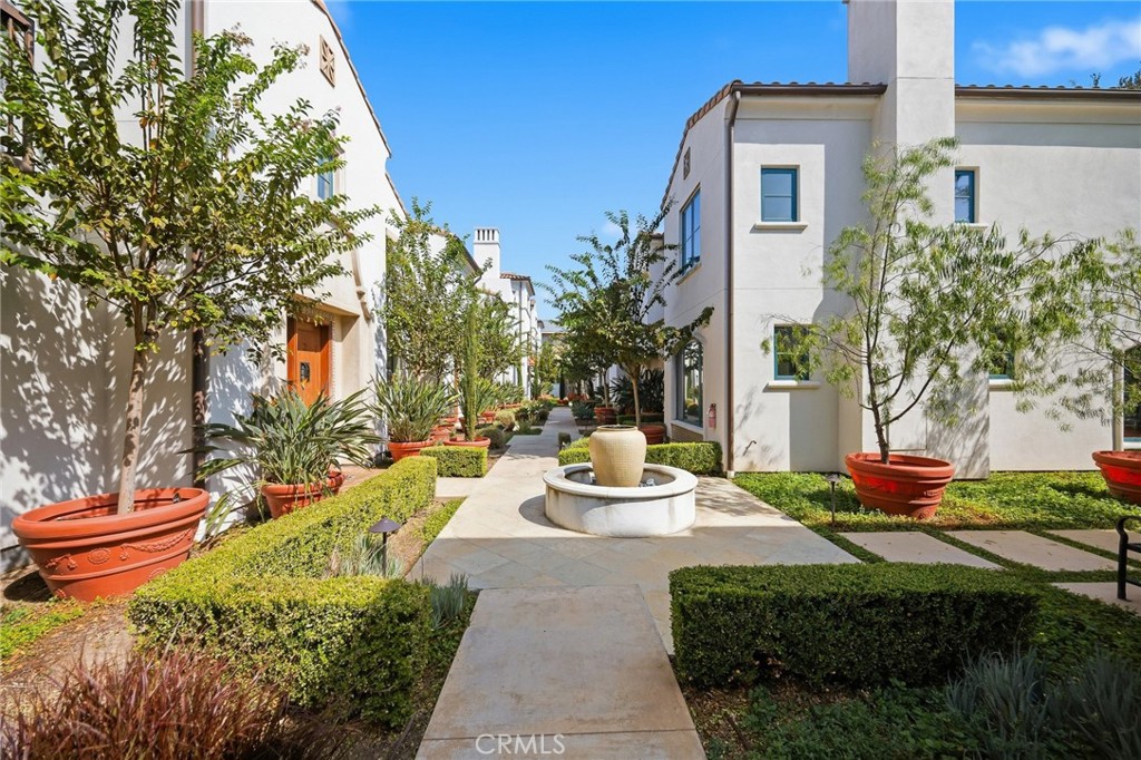 188 S Sierra Madre Blvd 4 Property Photo 3