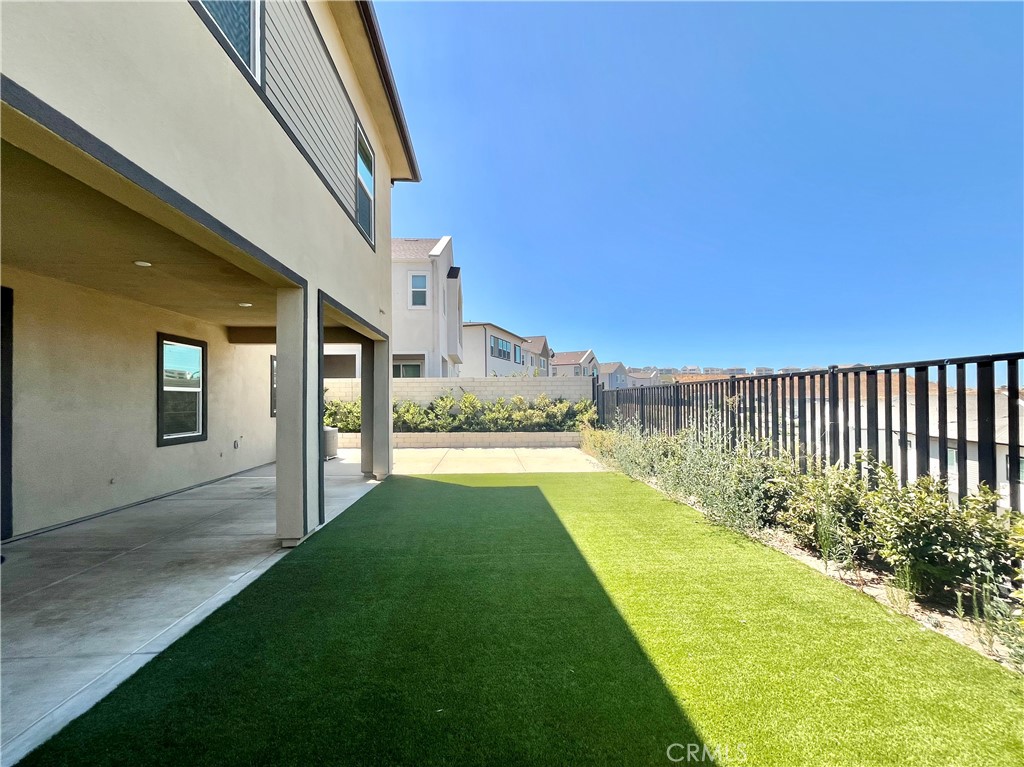 27225 Release Place Property Photo 13