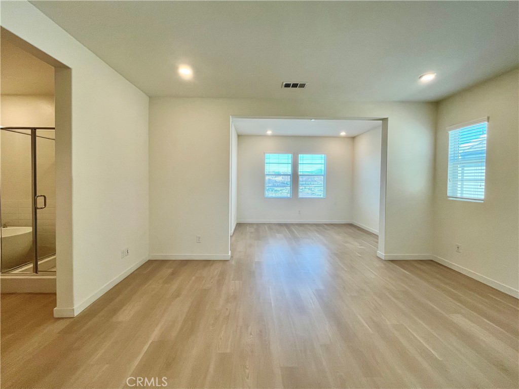 27225 Release Place Property Photo 19
