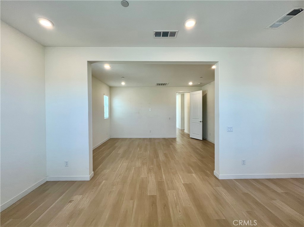 27225 Release Place Property Photo 20