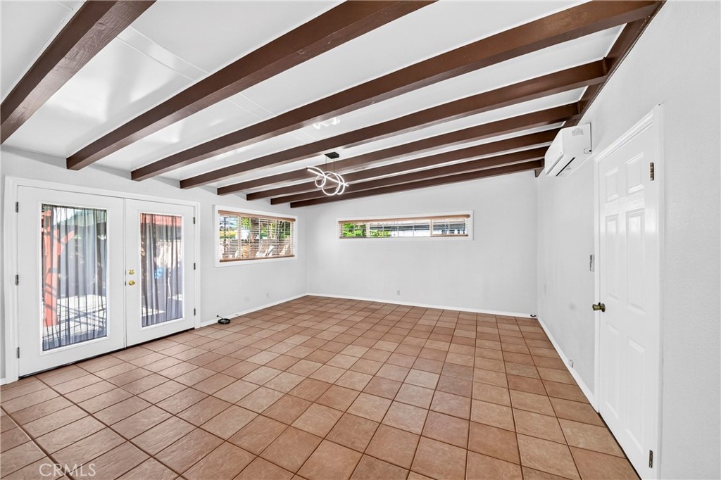 5155 N Arden Property Photo 12