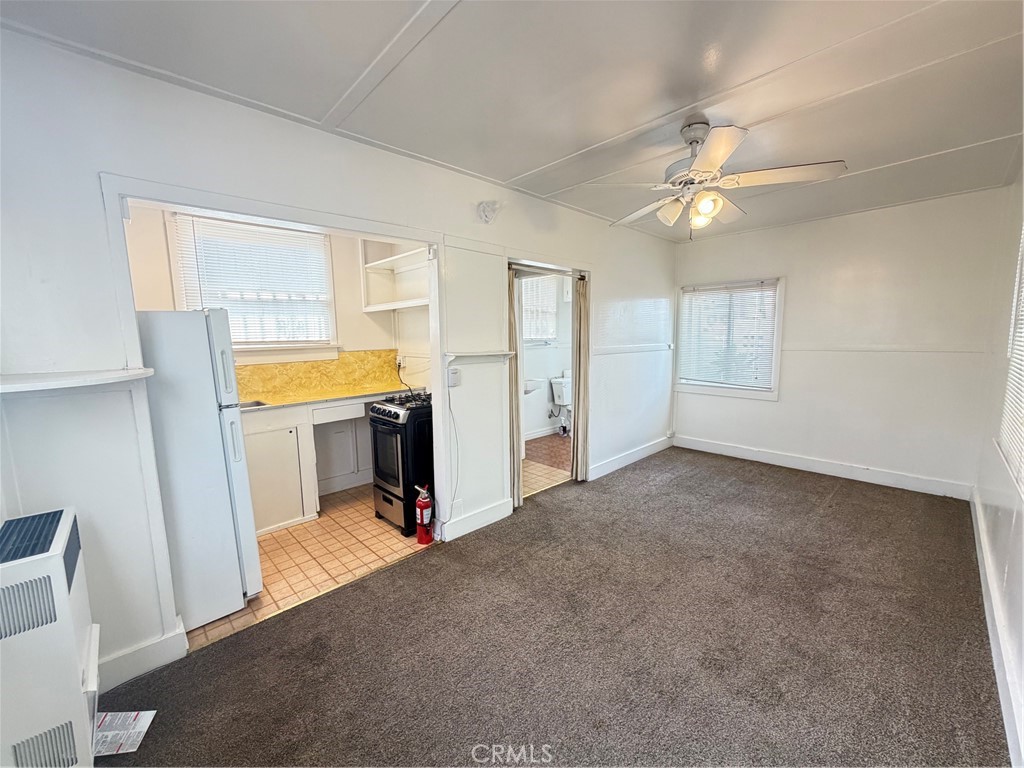 3817 Ivar Avenue Property Photo 4