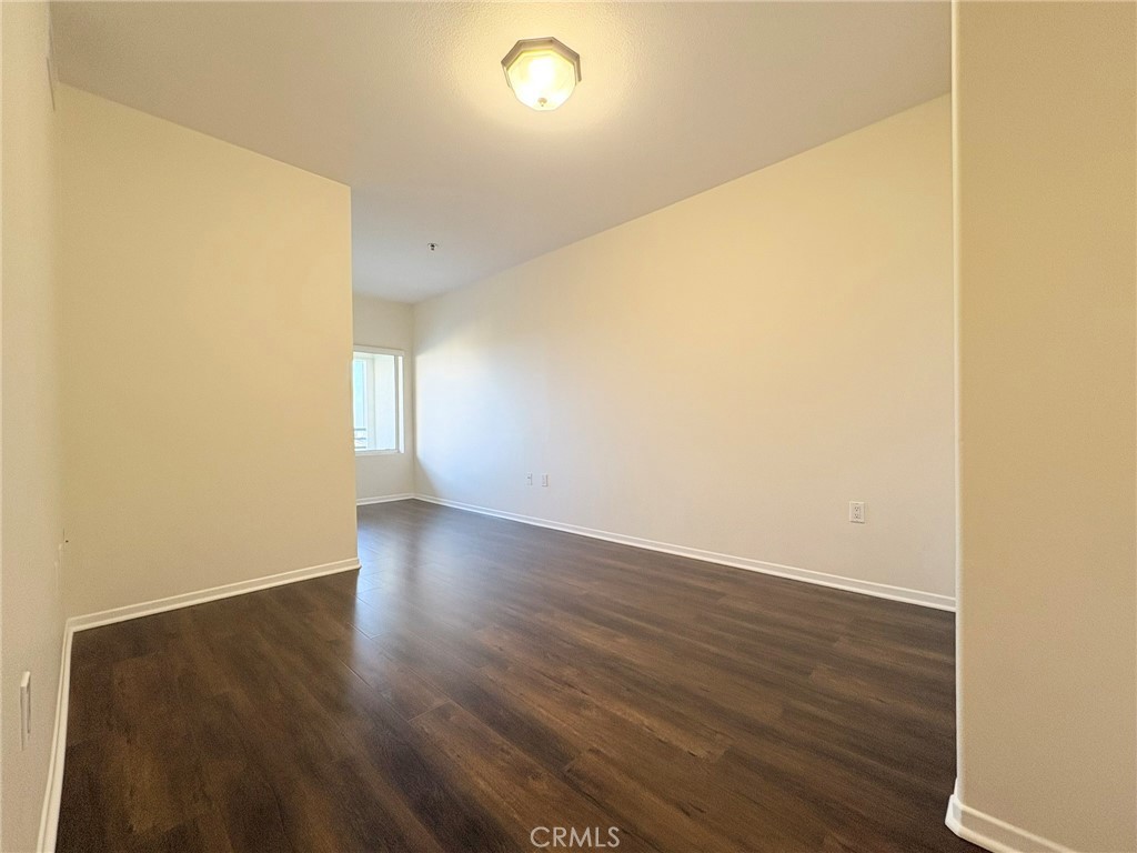 580 W Main Street #322 Property Photo 7