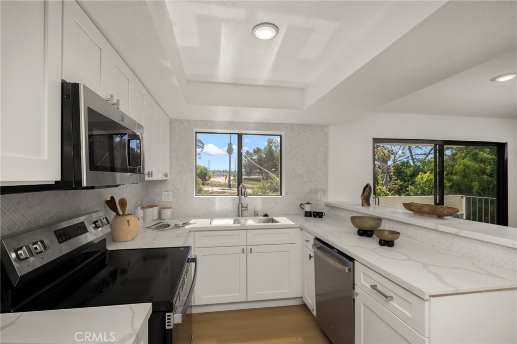 5000 S Centinela Avenue 113 Property Photo 16