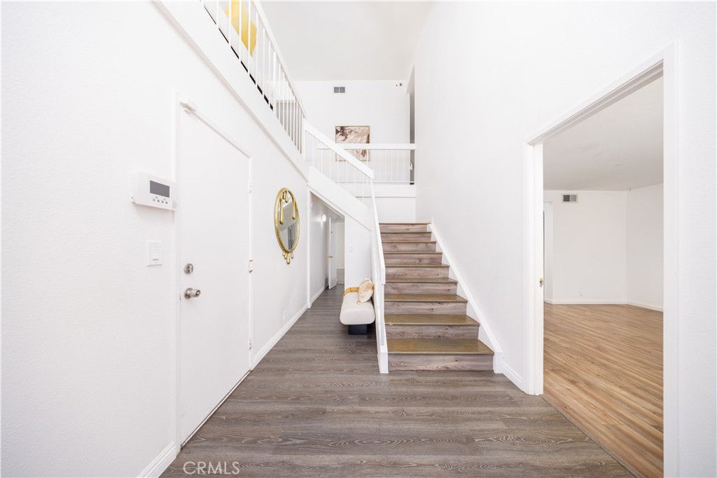 15401 Rockmead Court Property Photo 4