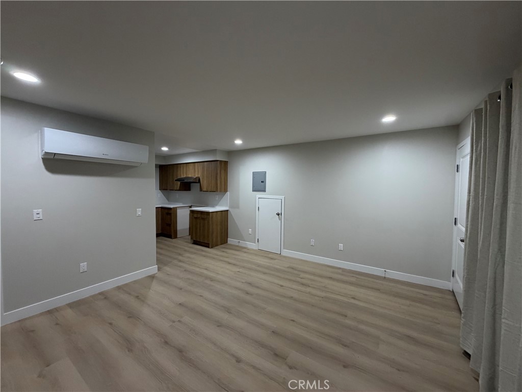 17094 5th Street Property Photo 5