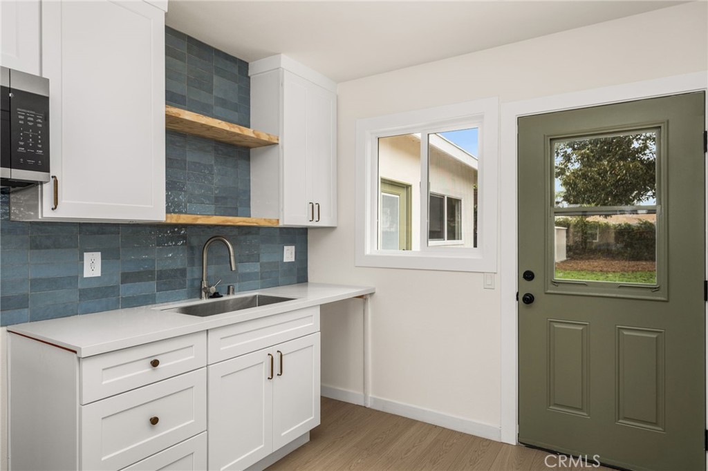 705 S Corlett Avenue Property Photo 10