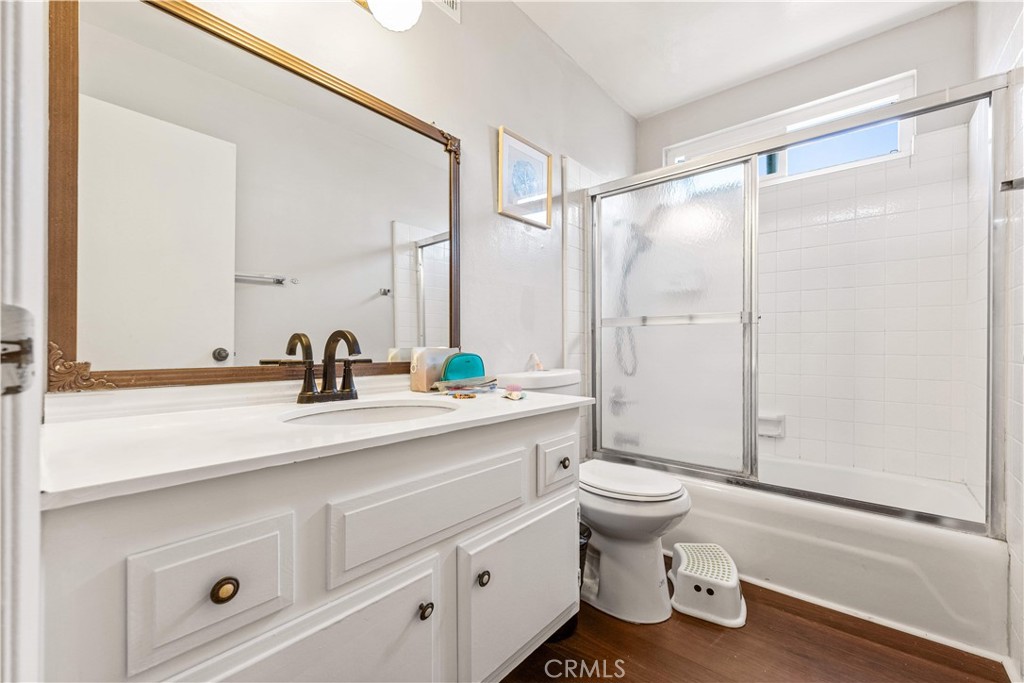 16606 Woodmont Pl Property Photo 23