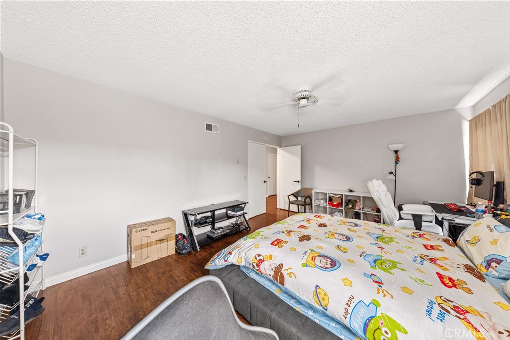 16606 Woodmont Pl Property Photo 27