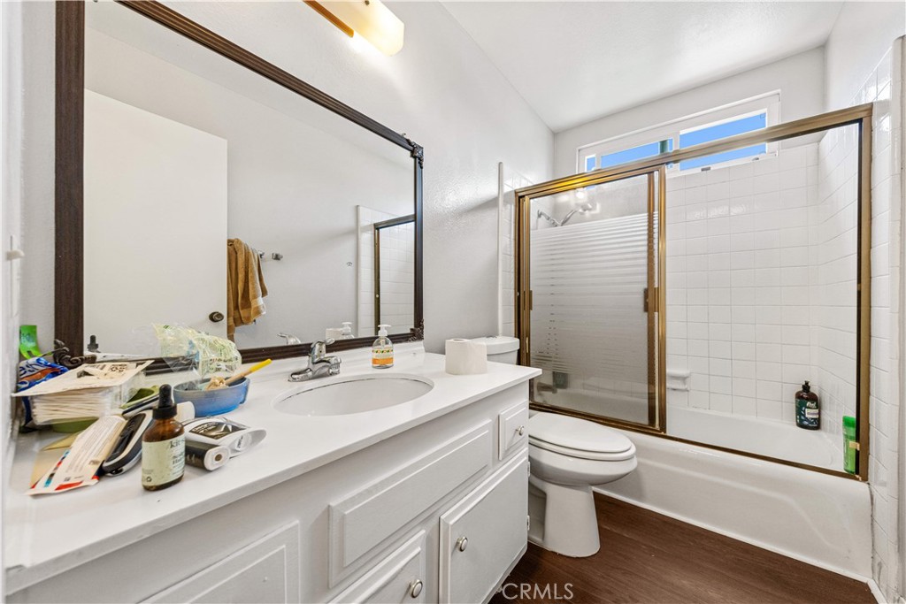16606 Woodmont Pl Property Photo 32
