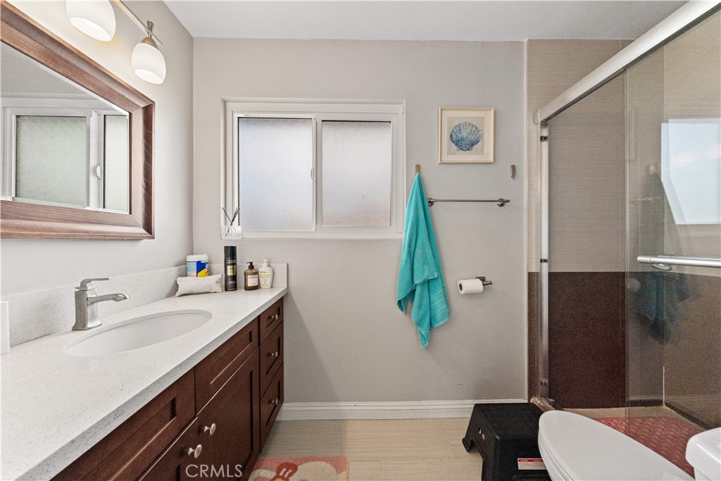 16606 Woodmont Pl Property Photo 38