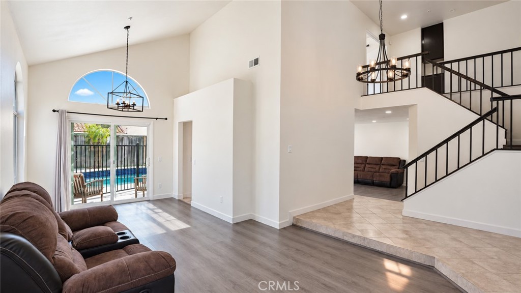 5912 San Remo Property Photo 8