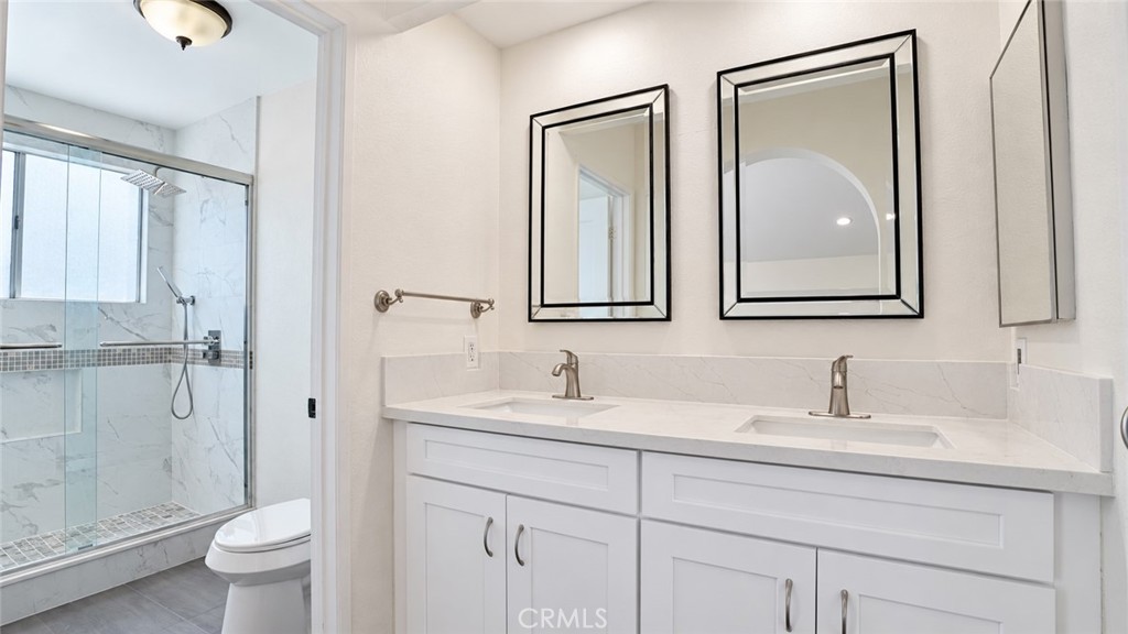 5912 San Remo Property Photo 21