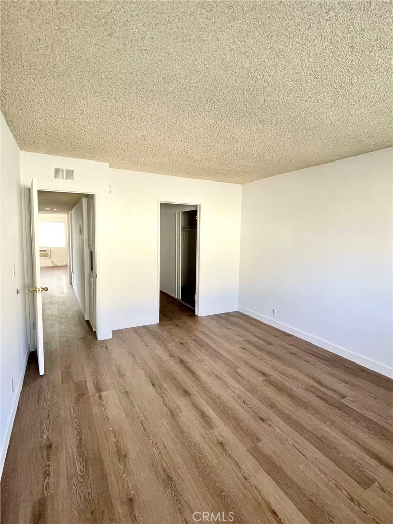 922 W Duarte Rd 4 Property Photo 9