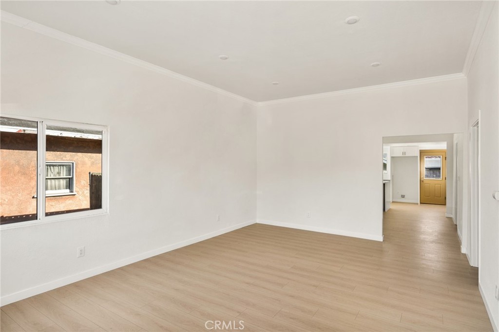 3112 Cedar Property Photo 5
