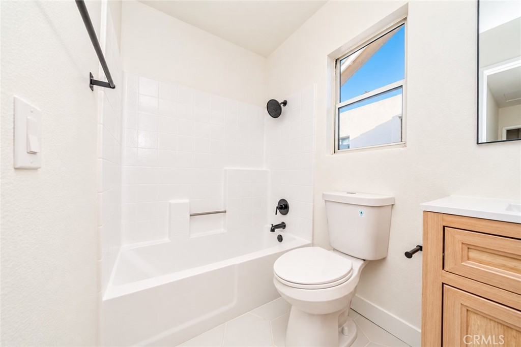2149 Los Ranchitos Road Property Photo 21