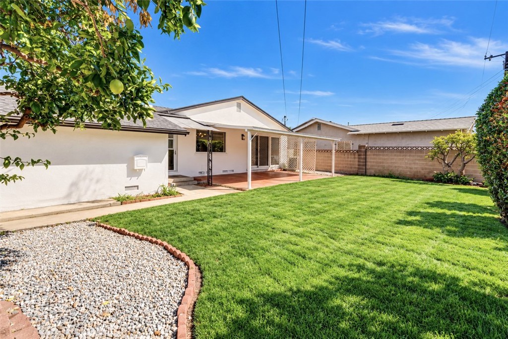 7060 Santa Ana Property Photo 27