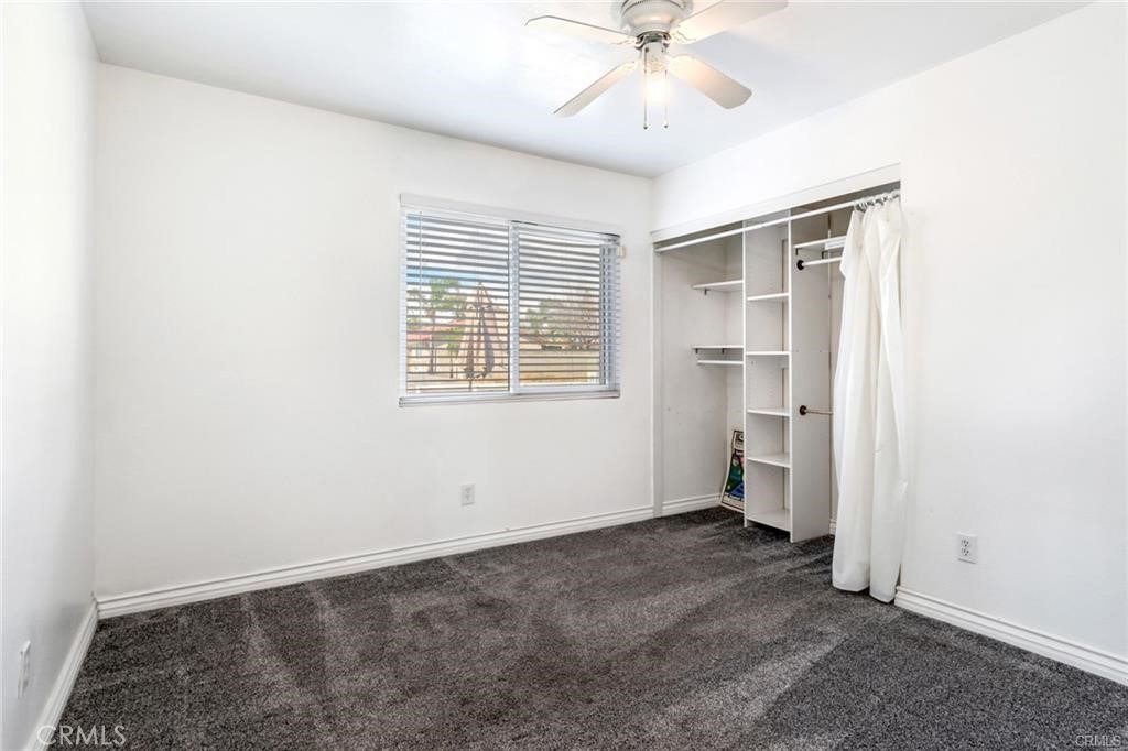 1057 W Carter Property Photo 8
