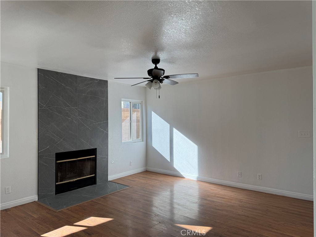 1124 Amorosa Property Photo 2