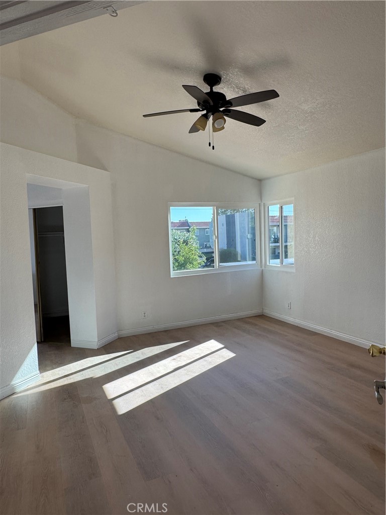 1124 Amorosa Property Photo 14
