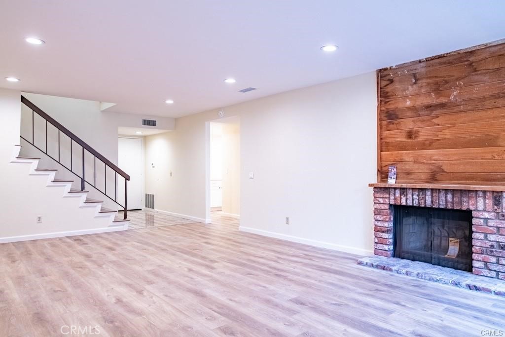 3608 Hemlock Property Photo 2