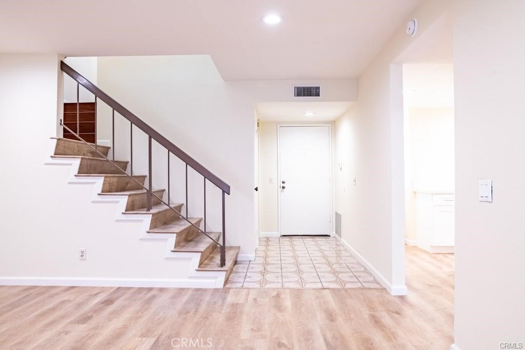 3608 Hemlock Property Photo 3