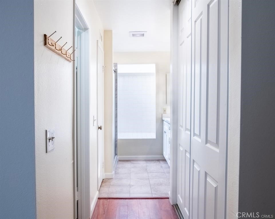 3608 Hemlock Property Photo 12