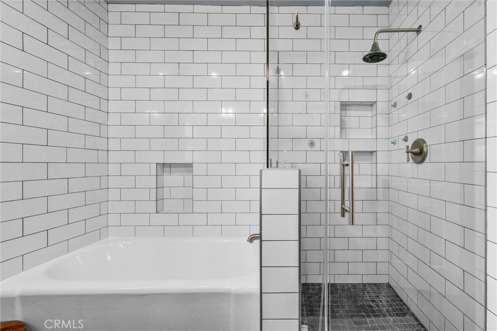 1048 S 1st Street Property Photo 36