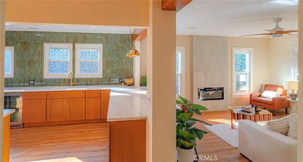 5462 Homeside Property Photo 11