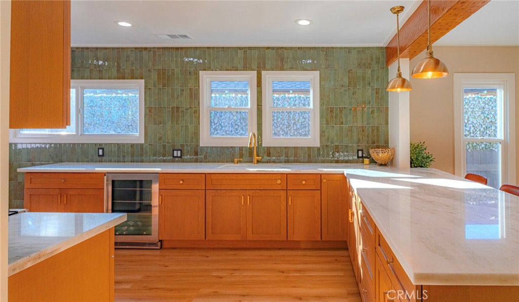 5462 Homeside Property Photo 12