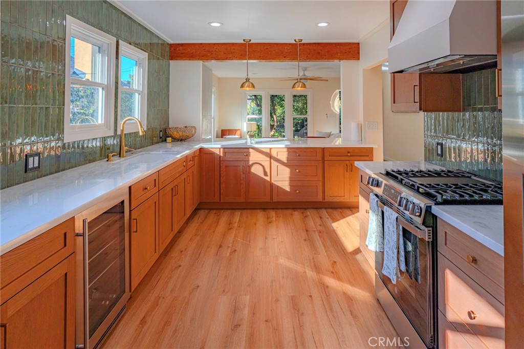 5462 Homeside Property Photo 13