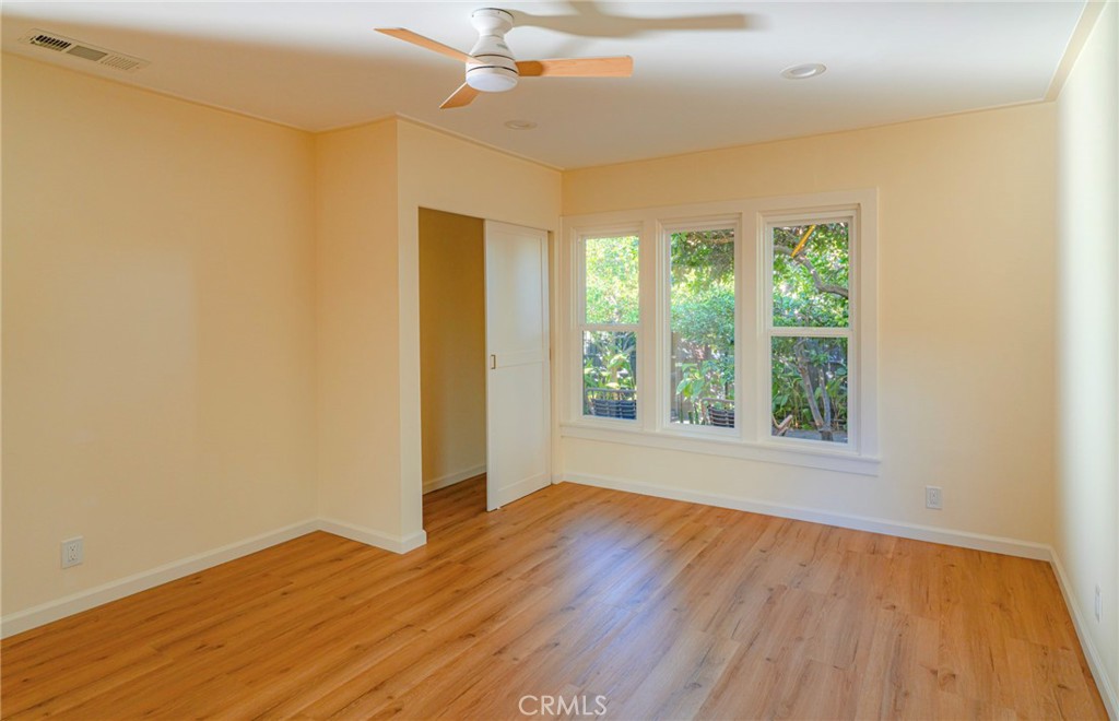5462 Homeside Property Photo 16