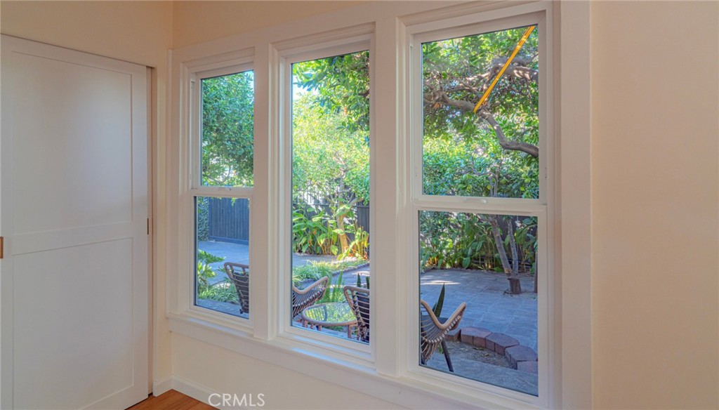 5462 Homeside Property Photo 17