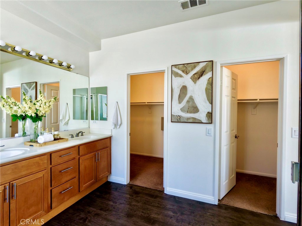 7432 Cobble Creek Drive Property Photo 18