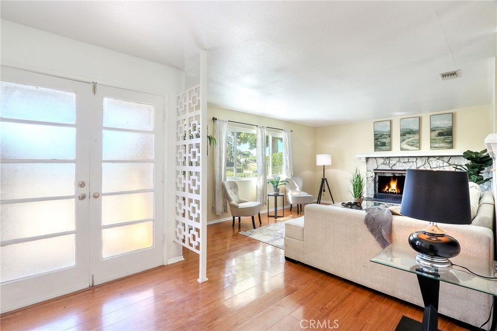 16735 Main St Property Photo 2