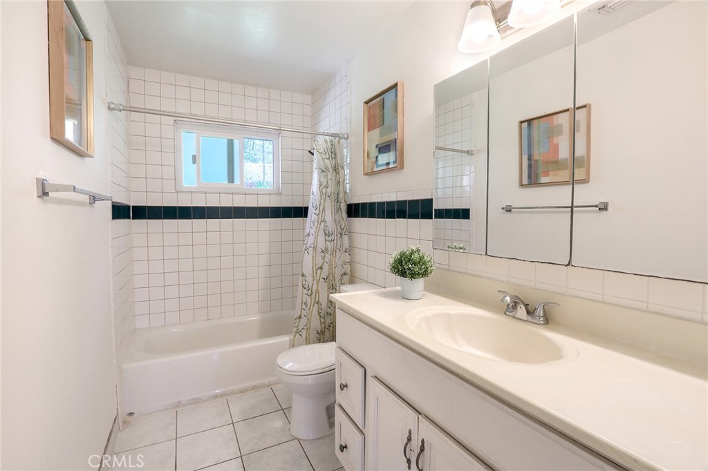 16735 Main St Property Photo 17