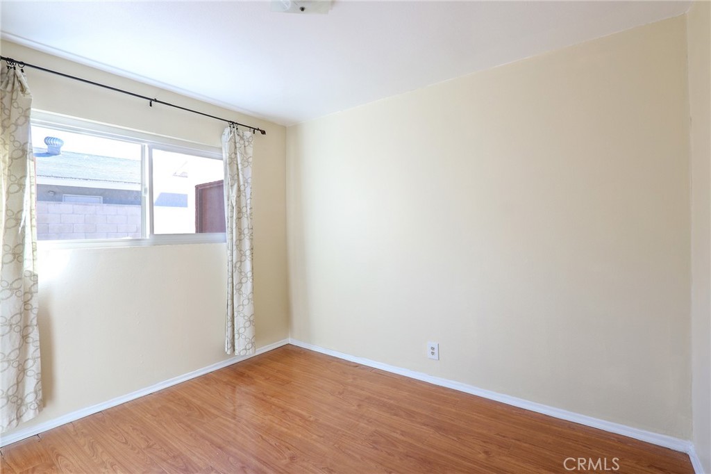 16735 Main St Property Photo 18