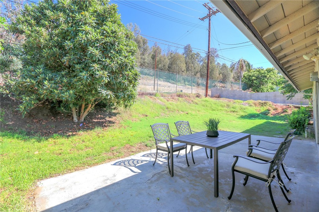 16735 Main St Property Photo 20